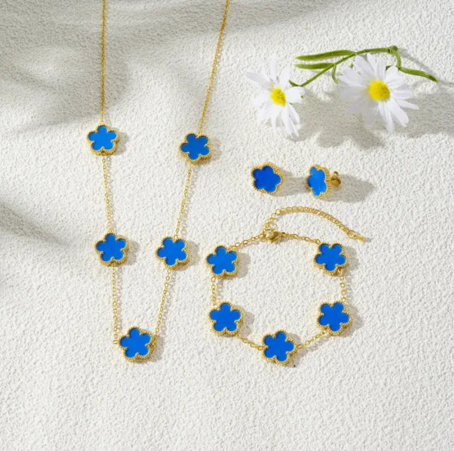 Elegant Five-Leaf Flower Jewelry Set – Titanium Steel Bracelet, Necklace & Stud Earrings