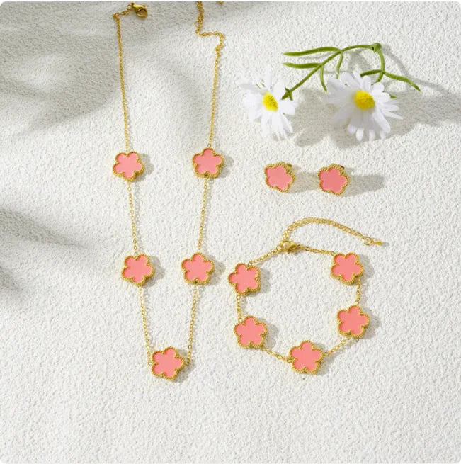 Elegant Five-Leaf Flower Jewelry Set – Titanium Steel Bracelet, Necklace & Stud Earrings