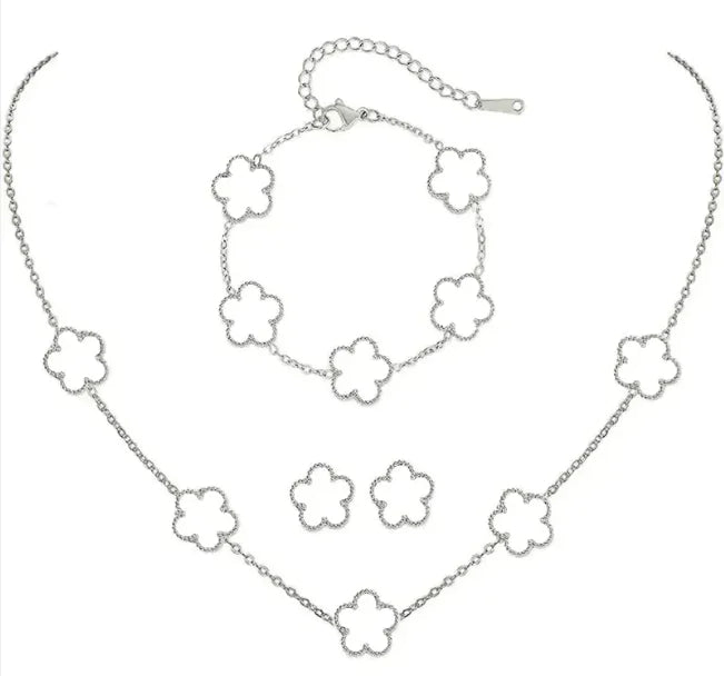 Elegant Five-Leaf Flower Jewelry Set – Titanium Steel Bracelet, Necklace & Stud Earrings