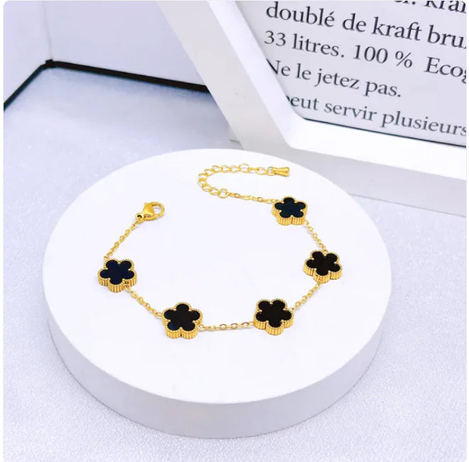 Elegant Five-Leaf Flower Jewelry Set – Titanium Steel Bracelet, Necklace & Stud Earrings